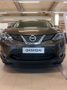 Maskisuoja Nissan Qashqai 14-